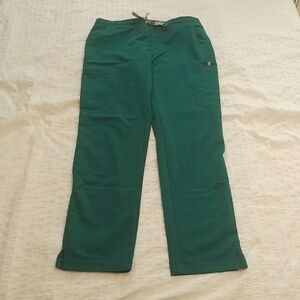 FIGS, M/R, Hunter Green Yolas.